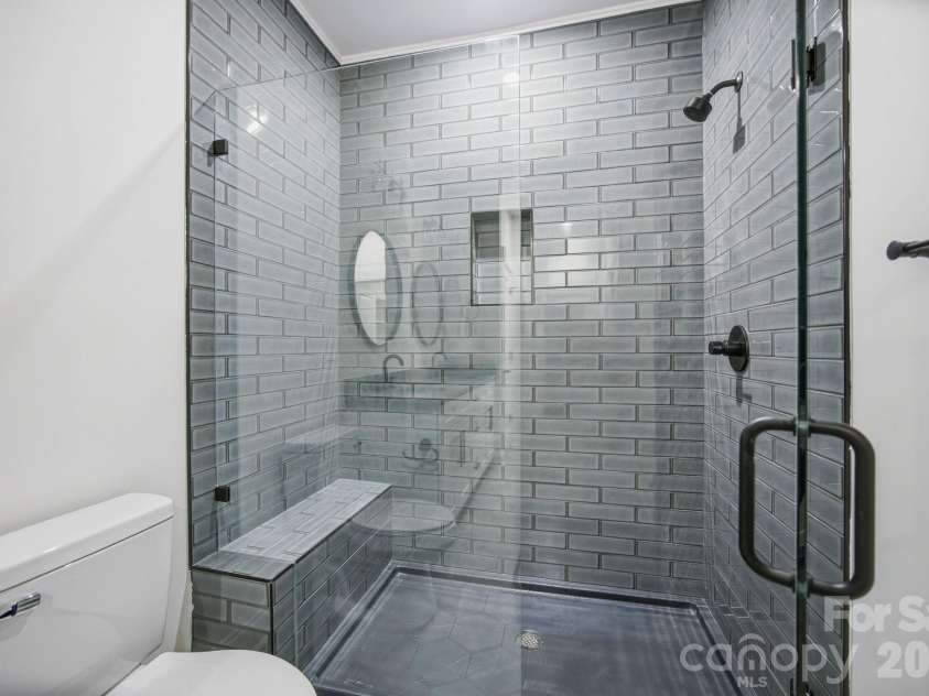 319 Lake Farm Drive, Salisbury, NC 28146.  MLS# CAR4383529, YatesRealty ID 28478. 