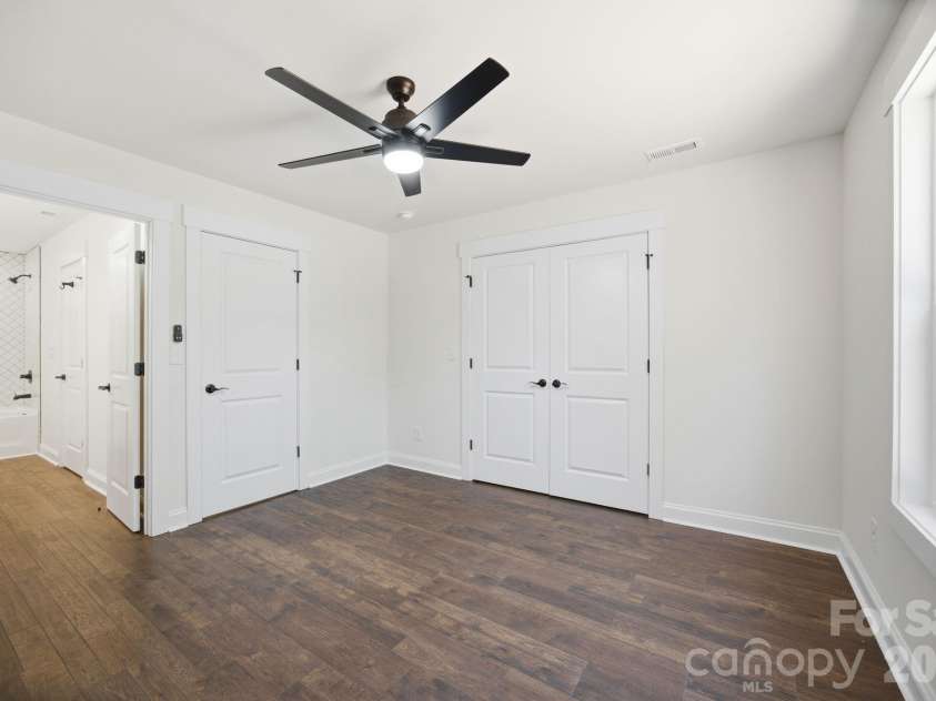 319 Lake Farm Drive, Salisbury, NC 28146.  MLS# CAR4383529, YatesRealty ID 28478. 