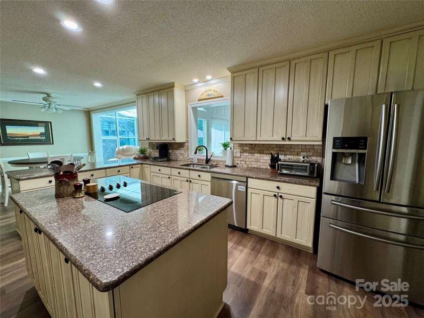 271 Ikerd Drive, Concord, NC 28025.  MLS# CAR4245802, YatesRealty ID 28479. 