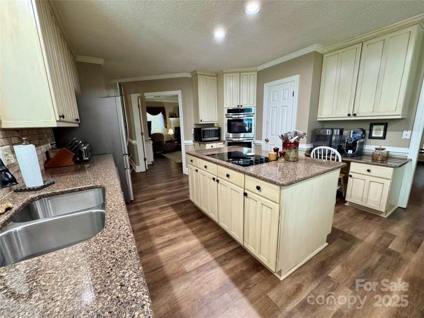 271 Ikerd Drive, Concord, NC 28025.  MLS# CAR4245802, YatesRealty ID 28479. 