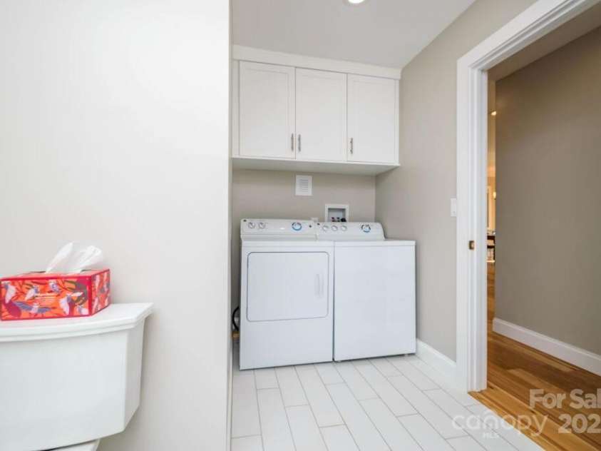 153 Country Ridge Road, Laurel Park, NC 28739.  MLS# CAR4278748, YatesRealty ID 2848. 