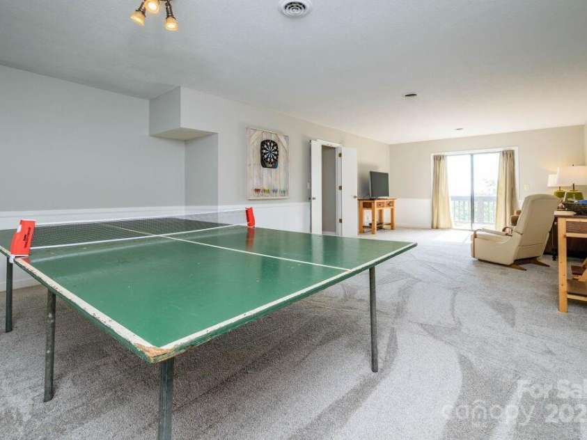 153 Country Ridge Road, Laurel Park, NC 28739.  MLS# CAR4278748, YatesRealty ID 2848. 