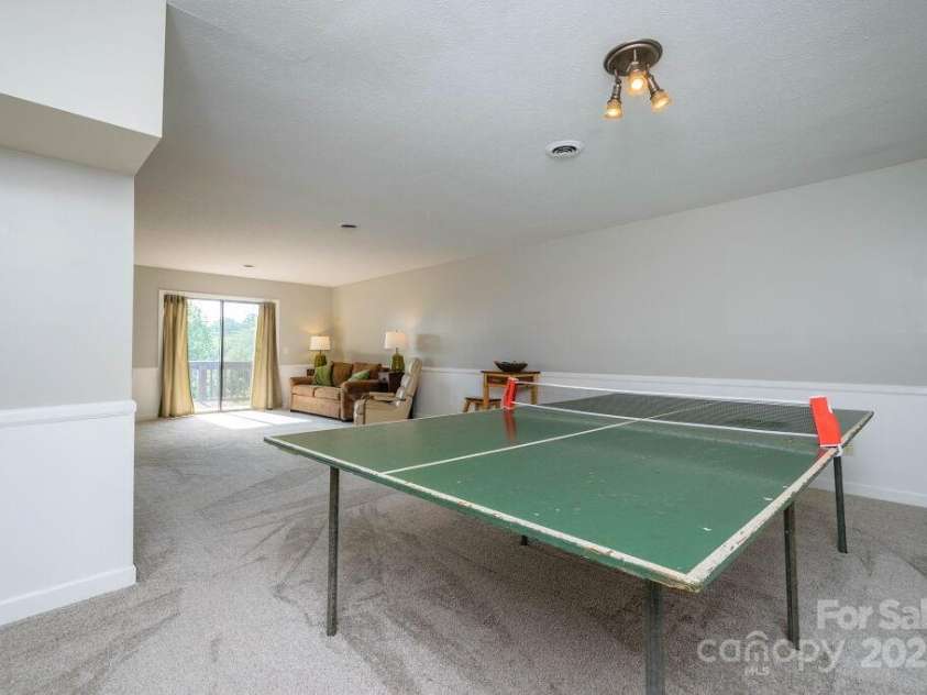 153 Country Ridge Road, Laurel Park, NC 28739.  MLS# CAR4278748, YatesRealty ID 2848. 