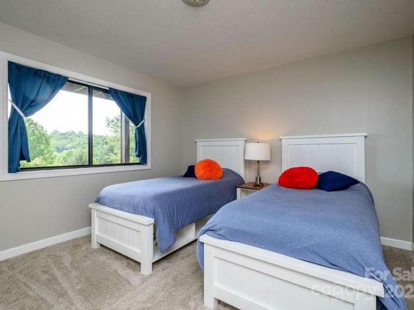 153 Country Ridge Road, Laurel Park, NC 28739.  MLS# CAR4278748, YatesRealty ID 2848. 