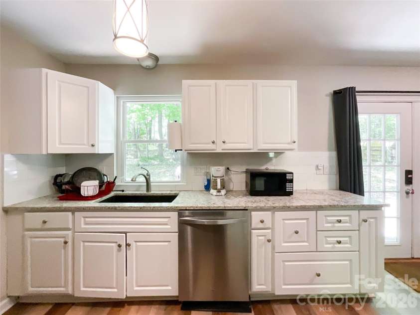 2113 Killarney Place, Charlotte, NC 28262.  MLS# CAR4247042, YatesRealty ID 2848. 