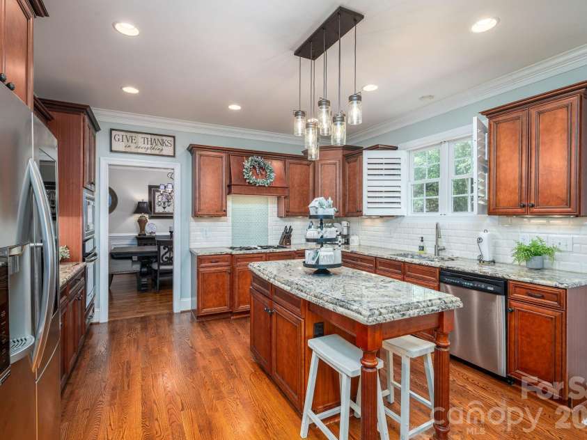 4608 Water Oak Drive, Lake Wylie, SC 29710.  MLS# CAR4376254, YatesRealty ID 28481. 