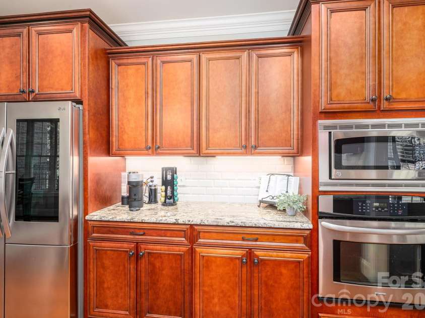 4608 Water Oak Drive, Lake Wylie, SC 29710.  MLS# CAR4376254, YatesRealty ID 28481. 