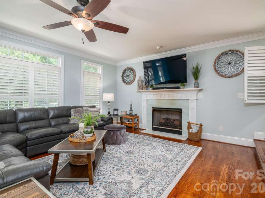 4608 Water Oak Drive, Lake Wylie, SC 29710.  MLS# CAR4376254, YatesRealty ID 28481. 