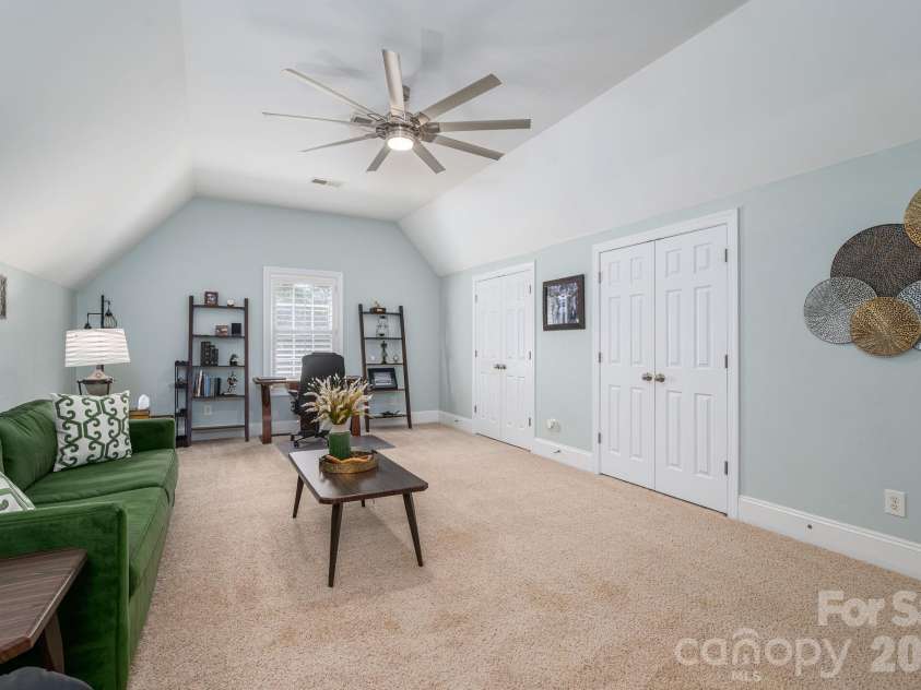 4608 Water Oak Drive, Lake Wylie, SC 29710.  MLS# CAR4376254, YatesRealty ID 28481. 