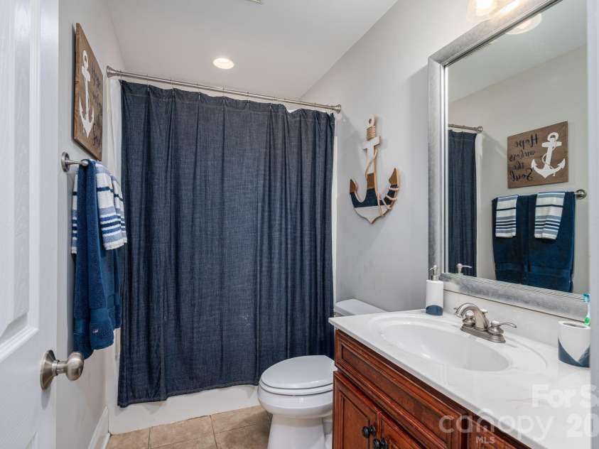 4608 Water Oak Drive, Lake Wylie, SC 29710.  MLS# CAR4376254, YatesRealty ID 28481. 
