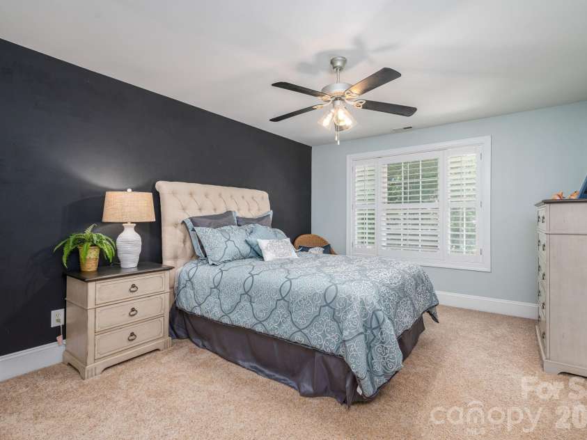 4608 Water Oak Drive, Lake Wylie, SC 29710.  MLS# CAR4376254, YatesRealty ID 28481. 