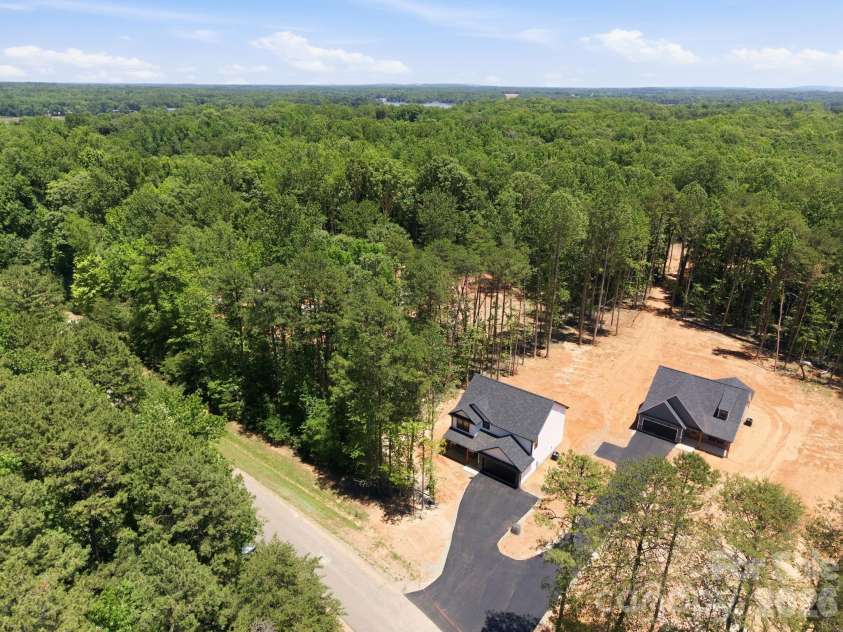 305 Lake Farm Drive, Salisbury, NC 28146.  MLS# CAR4383519, YatesRealty ID 28482. 