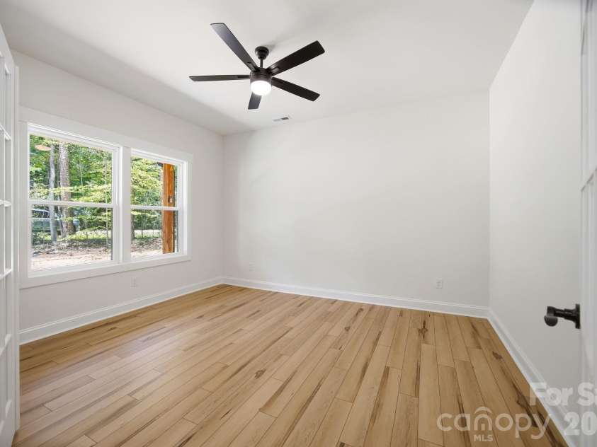305 Lake Farm Drive, Salisbury, NC 28146.  MLS# CAR4383519, YatesRealty ID 28482. 