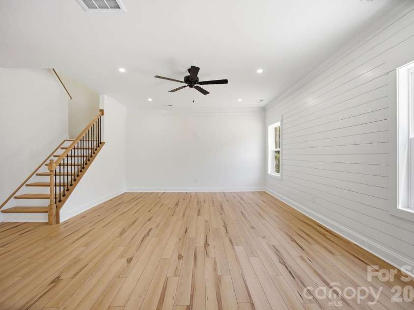 305 Lake Farm Drive, Salisbury, NC 28146.  MLS# CAR4383519, YatesRealty ID 28482. 