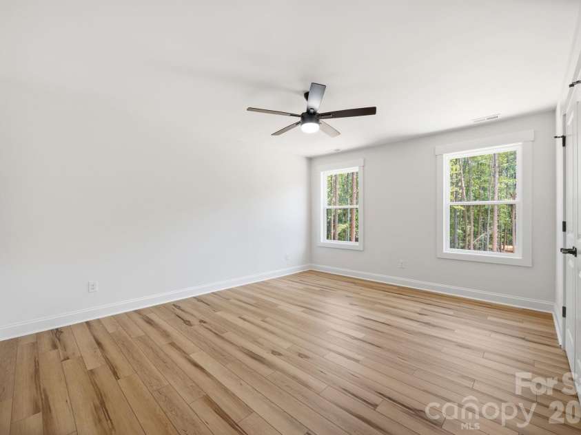 305 Lake Farm Drive, Salisbury, NC 28146.  MLS# CAR4383519, YatesRealty ID 28482. 