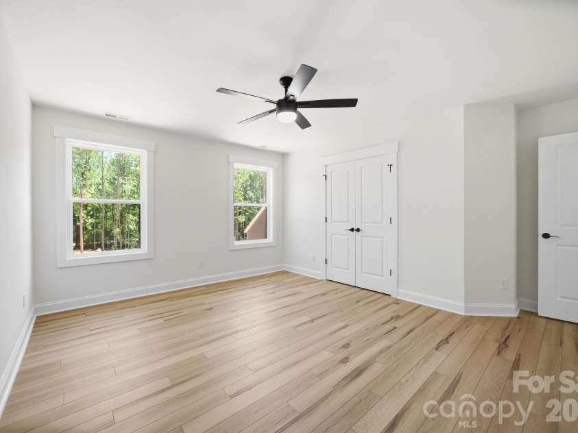 305 Lake Farm Drive, Salisbury, NC 28146.  MLS# CAR4383519, YatesRealty ID 28482. 
