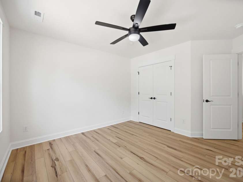 305 Lake Farm Drive, Salisbury, NC 28146.  MLS# CAR4383519, YatesRealty ID 28482. 