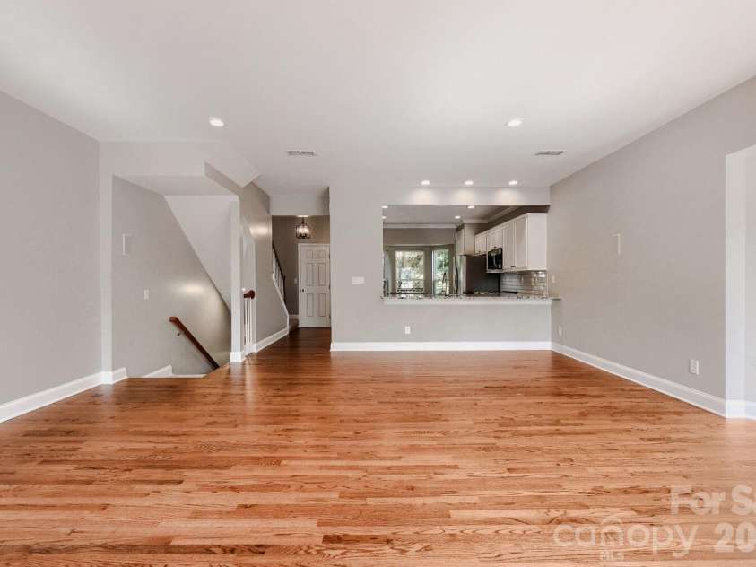 11405 Destin Lane, Charlotte, NC 28277.  MLS# CAR4385259, YatesRealty ID 28483. 