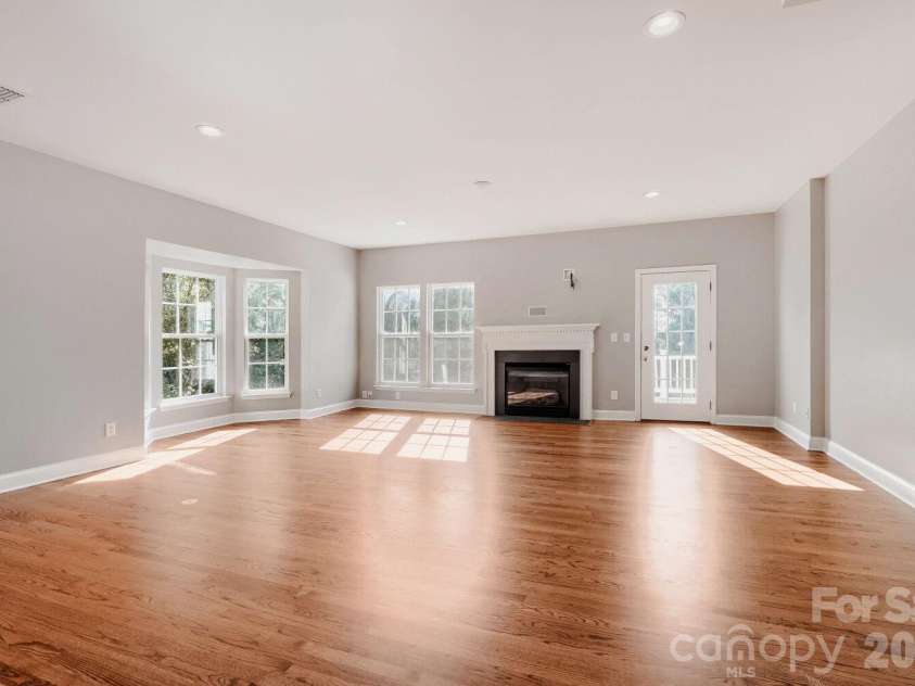 11405 Destin Lane, Charlotte, NC 28277.  MLS# CAR4385259, YatesRealty ID 28483. 