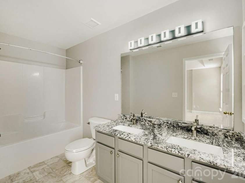 11405 Destin Lane, Charlotte, NC 28277.  MLS# CAR4385259, YatesRealty ID 28483. 