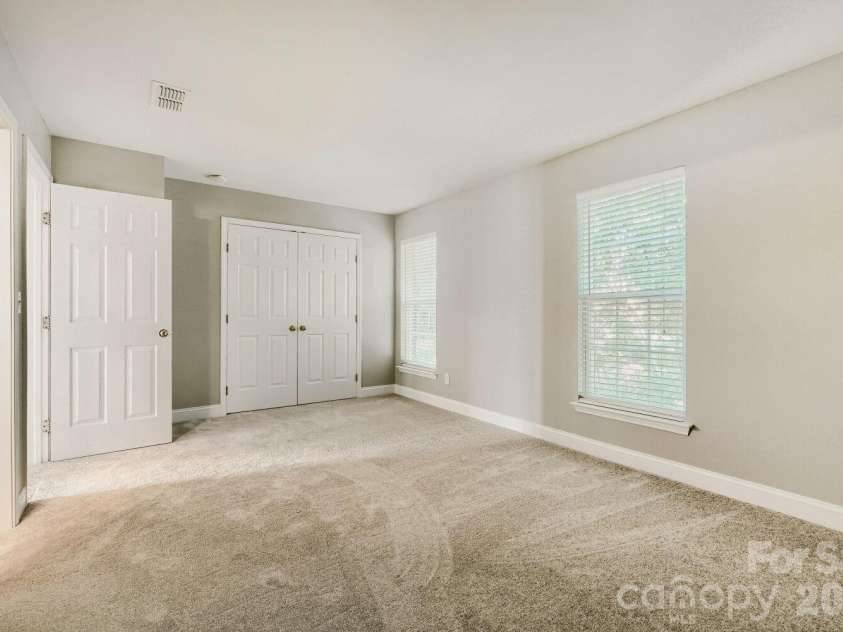 11405 Destin Lane, Charlotte, NC 28277.  MLS# CAR4385259, YatesRealty ID 28483. 