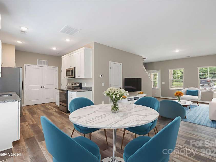 3015 Ridge Road, Salisbury, NC 28144.  MLS# CAR4277215, YatesRealty ID 28484. 