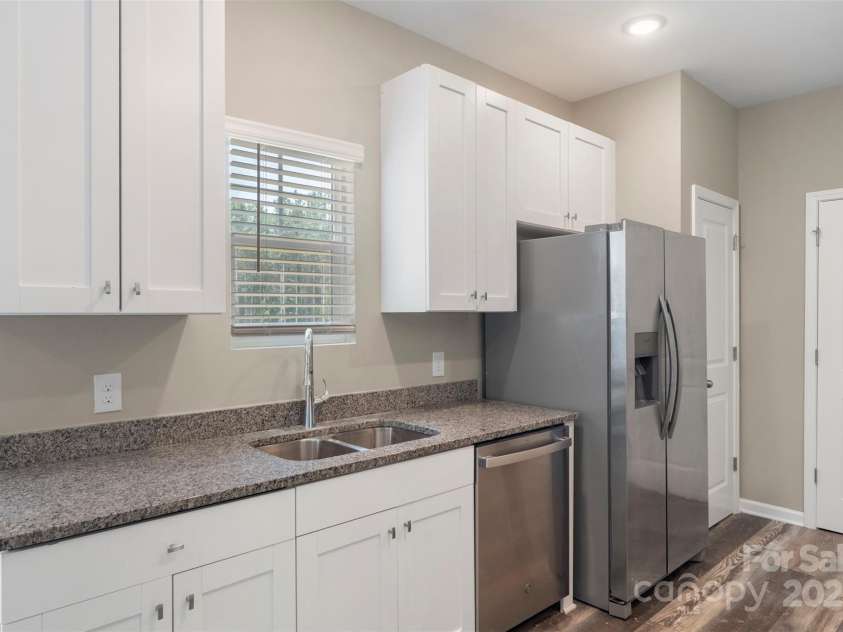 3015 Ridge Road, Salisbury, NC 28144.  MLS# CAR4277215, YatesRealty ID 28484. 