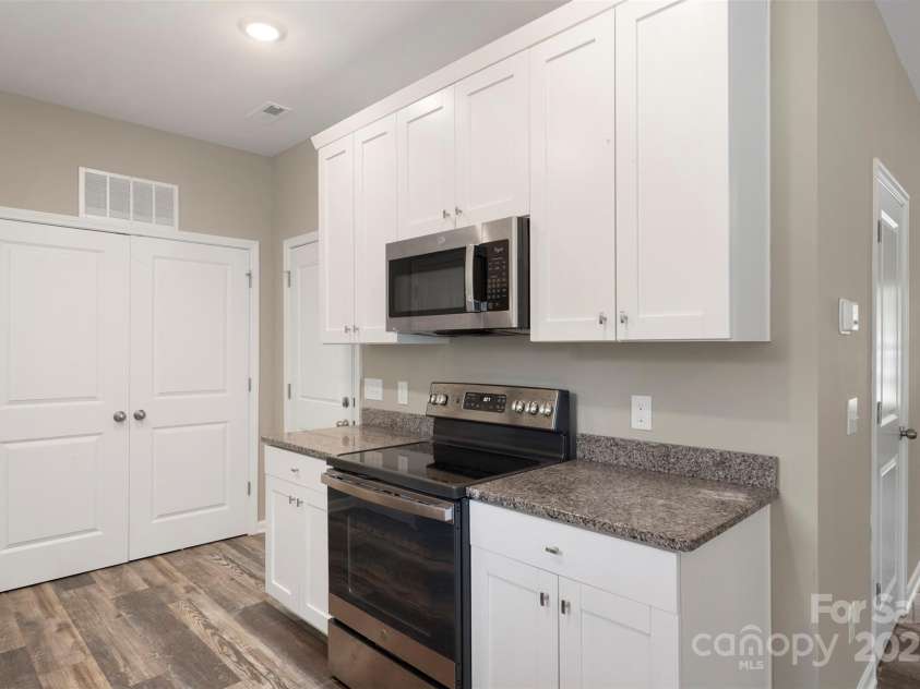 3015 Ridge Road, Salisbury, NC 28144.  MLS# CAR4277215, YatesRealty ID 28484. 