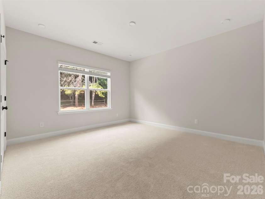 180 Cherry Springs Lane, Asheville, NC 28804.  MLS# CAR4341733, YatesRealty ID 28486. 