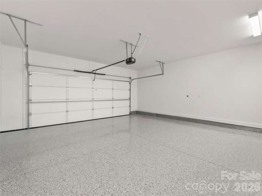 180 Cherry Springs Lane, Asheville, NC 28804.  MLS# CAR4341733, YatesRealty ID 28486. 