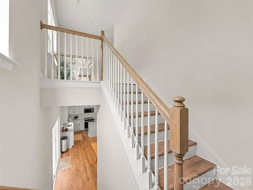 180 Cherry Springs Lane, Asheville, NC 28804.  MLS# CAR4341733, YatesRealty ID 28486. 