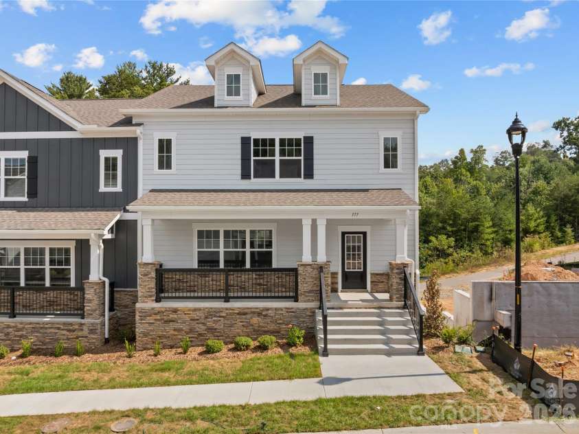 177 Cherry Springs Lane, Asheville, NC 28804.  MLS# CAR4365655, YatesRealty ID 28487. 