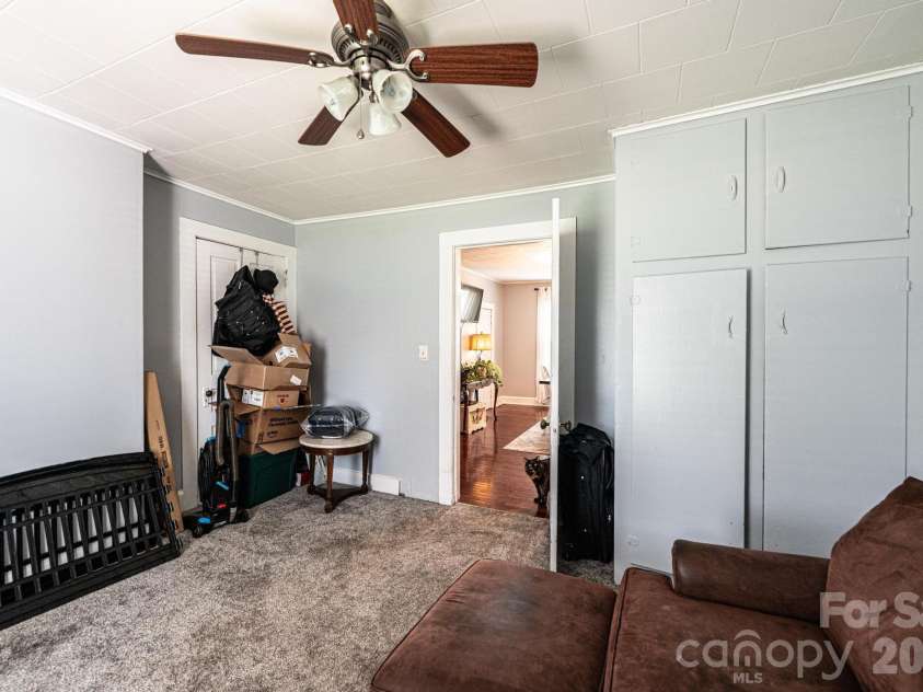 114 Mountain View Street, Morganton, NC 28655.  MLS# CAR4387671, YatesRealty ID 28489. 