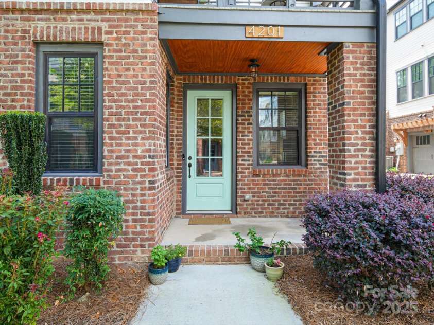 4201 Spencer Towns Lane, Charlotte, NC 28205.  MLS# CAR4278507, YatesRealty ID 28492. 