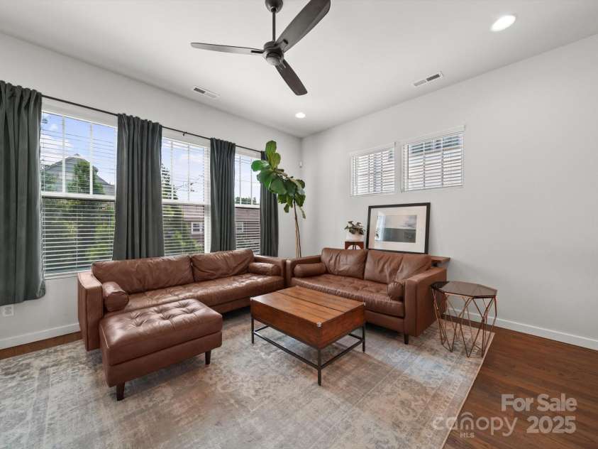 4201 Spencer Towns Lane, Charlotte, NC 28205.  MLS# CAR4278507, YatesRealty ID 28492. 