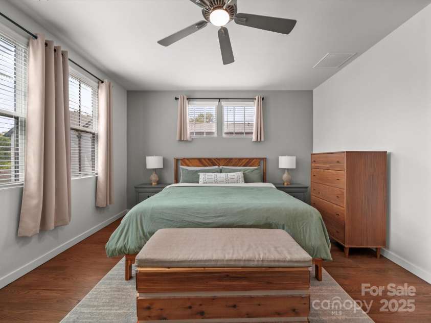 4201 Spencer Towns Lane, Charlotte, NC 28205.  MLS# CAR4278507, YatesRealty ID 28492. 