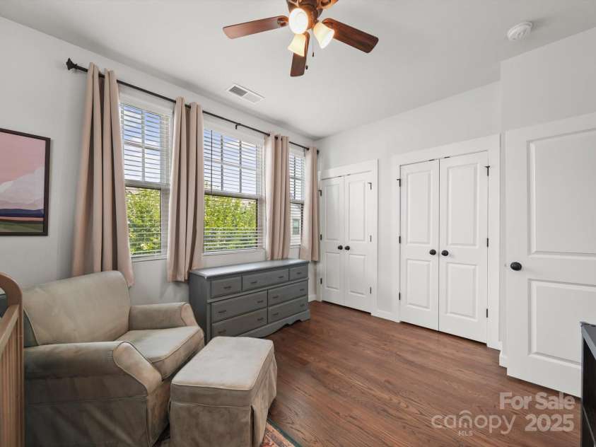 4201 Spencer Towns Lane, Charlotte, NC 28205.  MLS# CAR4278507, YatesRealty ID 28492. 
