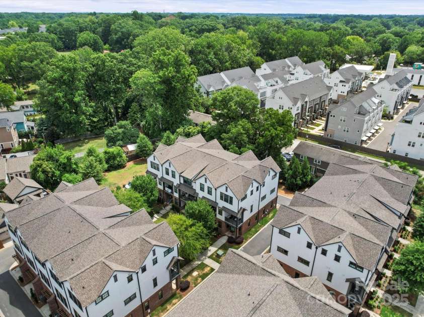 4201 Spencer Towns Lane, Charlotte, NC 28205.  MLS# CAR4278507, YatesRealty ID 28492. 