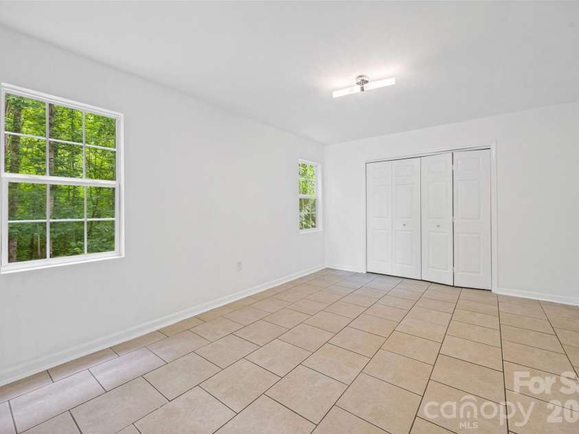 6226 Dumont Lane, Charlotte, NC 28269.  MLS# CAR4385992, YatesRealty ID 28494. 