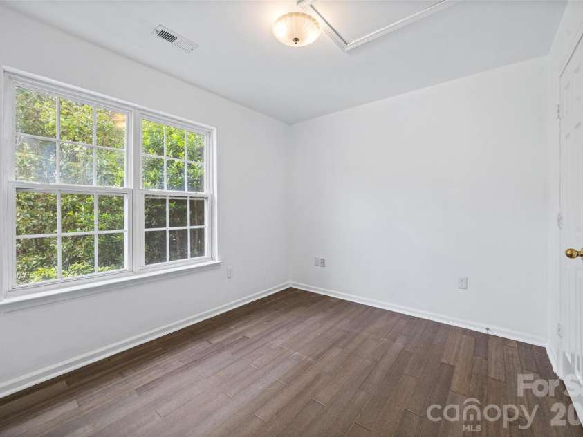 6226 Dumont Lane, Charlotte, NC 28269.  MLS# CAR4385992, YatesRealty ID 28494. 