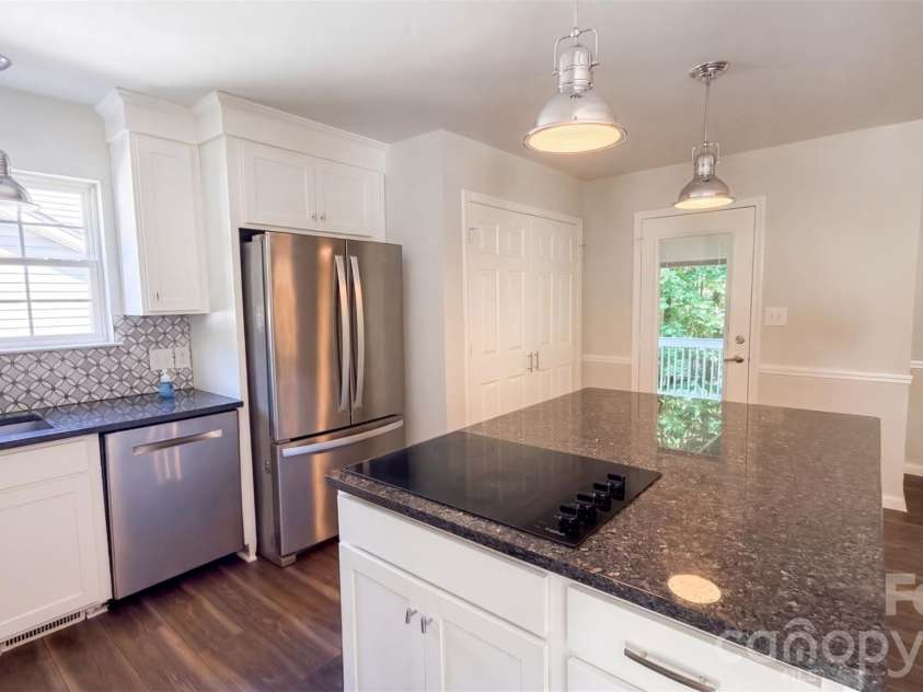 6226 Dumont Lane, Charlotte, NC 28269.  MLS# CAR4424023, YatesRealty ID 28494. 