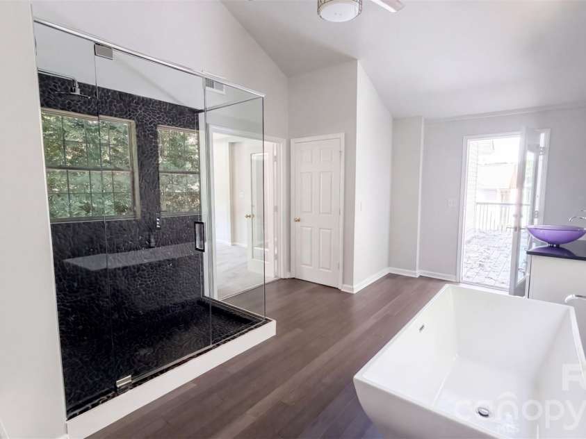 6226 Dumont Lane, Charlotte, NC 28269.  MLS# CAR4424023, YatesRealty ID 28494. 