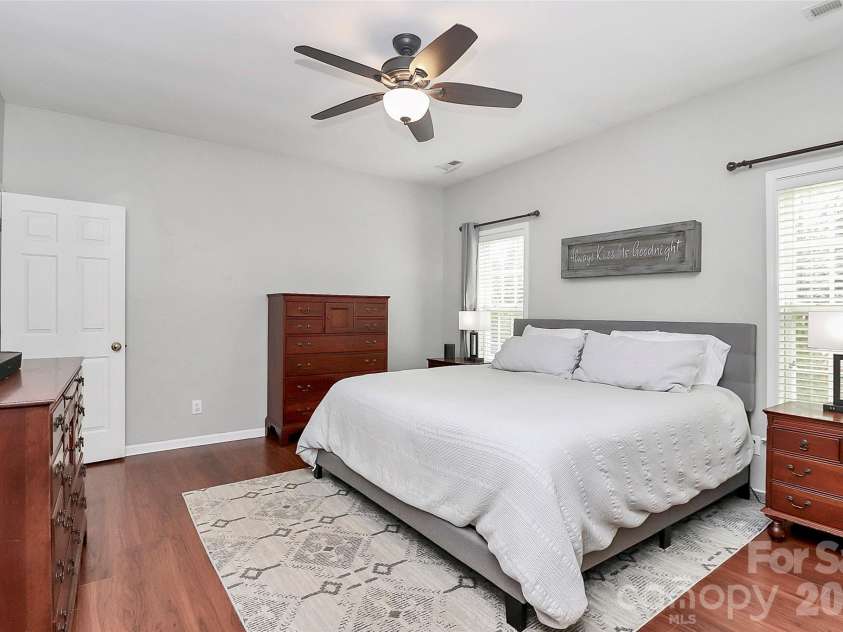 11816 Pheasant Lane, Charlotte, NC 28277.  MLS# CAR4388376, YatesRealty ID 28496. 