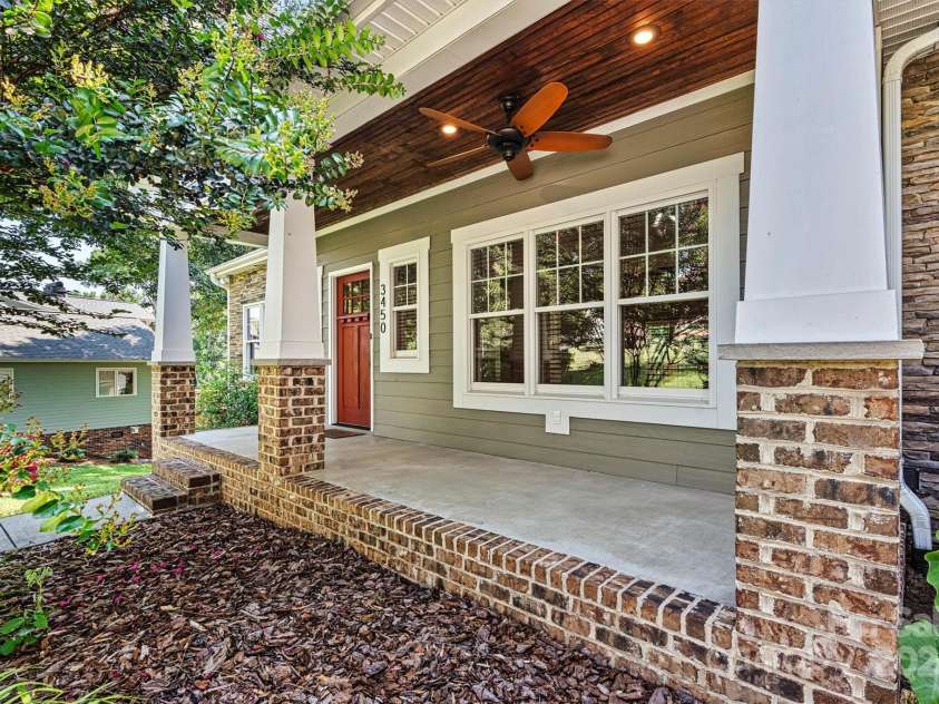 3450 4th Street Boulevard, Hickory, NC 28601.  MLS# CAR4279849, YatesRealty ID 28497. 