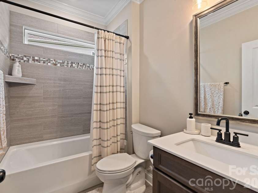 9762 Verdun Court, Indian Land, SC 29707.  MLS# CAR4388326, YatesRealty ID 28497. Main level full bath