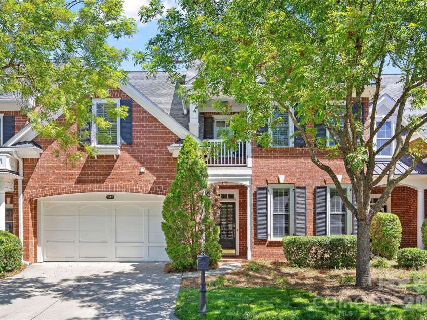 3112 Ethereal Lane, Charlotte, NC 28226.  MLS# CAR4381355, YatesRealty ID 28498. 