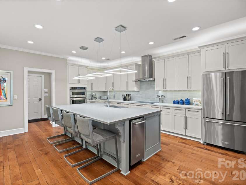 3112 Ethereal Lane, Charlotte, NC 28226.  MLS# CAR4381355, YatesRealty ID 28498. 