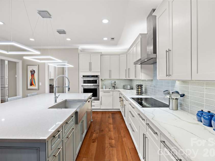 3112 Ethereal Lane, Charlotte, NC 28226.  MLS# CAR4381355, YatesRealty ID 28498. 