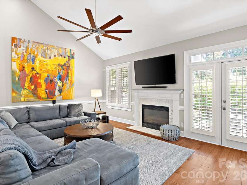 3112 Ethereal Lane, Charlotte, NC 28226.  MLS# CAR4381355, YatesRealty ID 28498. 