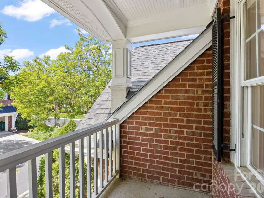 3112 Ethereal Lane, Charlotte, NC 28226.  MLS# CAR4381355, YatesRealty ID 28498. 